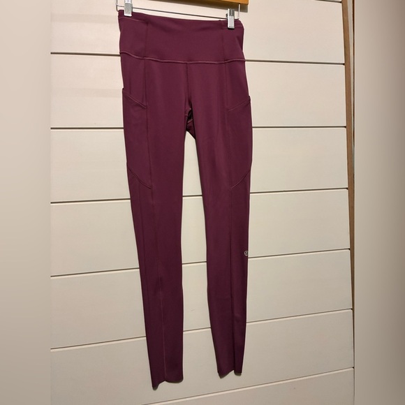 Lululemon Fast and Free High-Rise Tight 28"
Vintage Plum size 4 - Picture 5 of 10